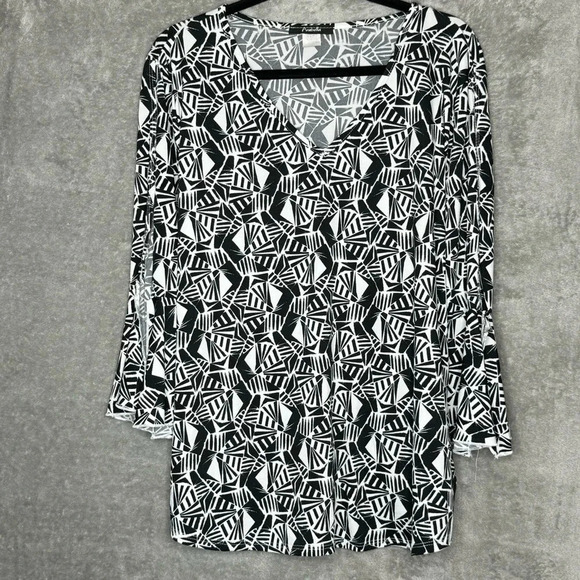 Arabella Tops - Arabella 3X Shirt Top Black Geometric Split Bell 3/4 Sleeve V Neck Stretch Women